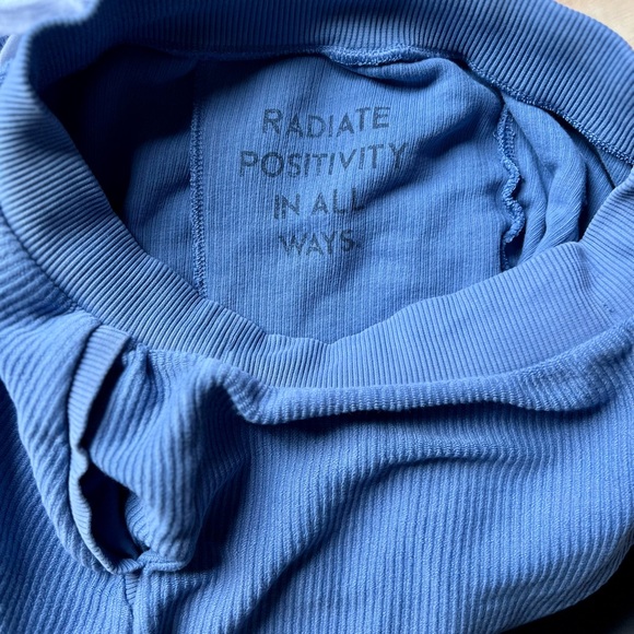 Aerie Blue Ribbed Sweatshirt and Shorts Set - Picture 7 of 9